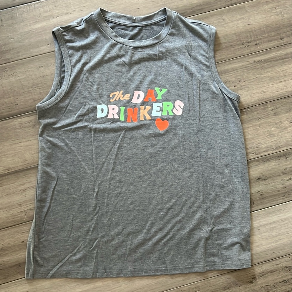 Graphic tank